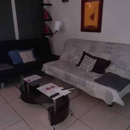 Grand Appartement Fonctionnel Et Calme Sur Lyon8 A 2 Pas Du Metro المظهر الخارجي الصورة